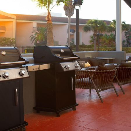 Towneplace Suites By Marriott Galveston Island Bagian luar foto