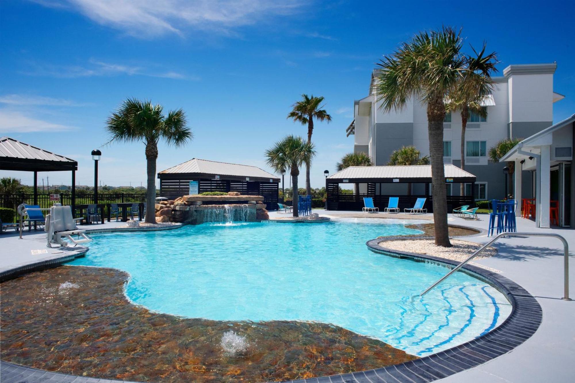 Towneplace Suites By Marriott Galveston Island Bagian luar foto