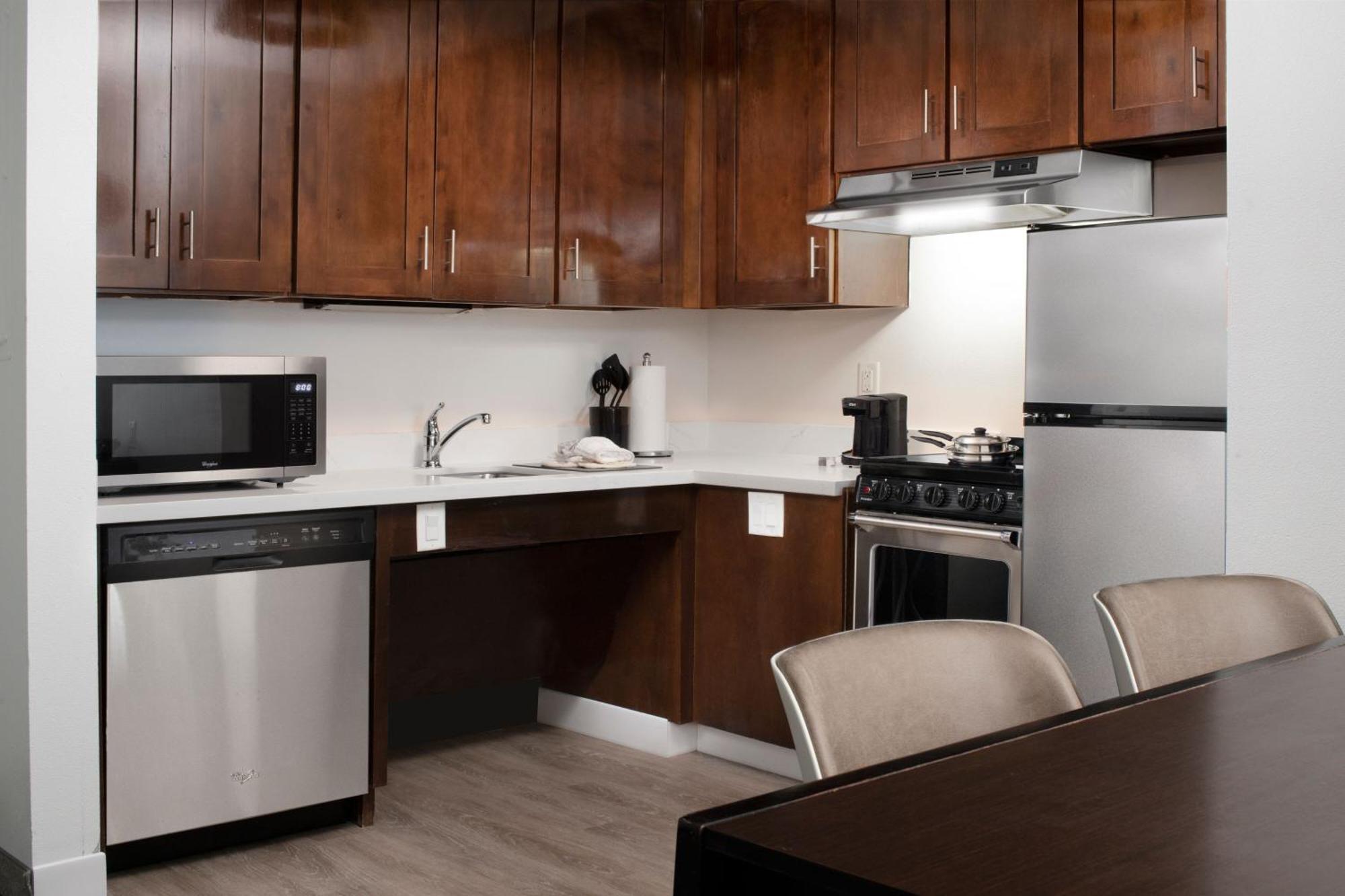 Towneplace Suites By Marriott Galveston Island Bagian luar foto