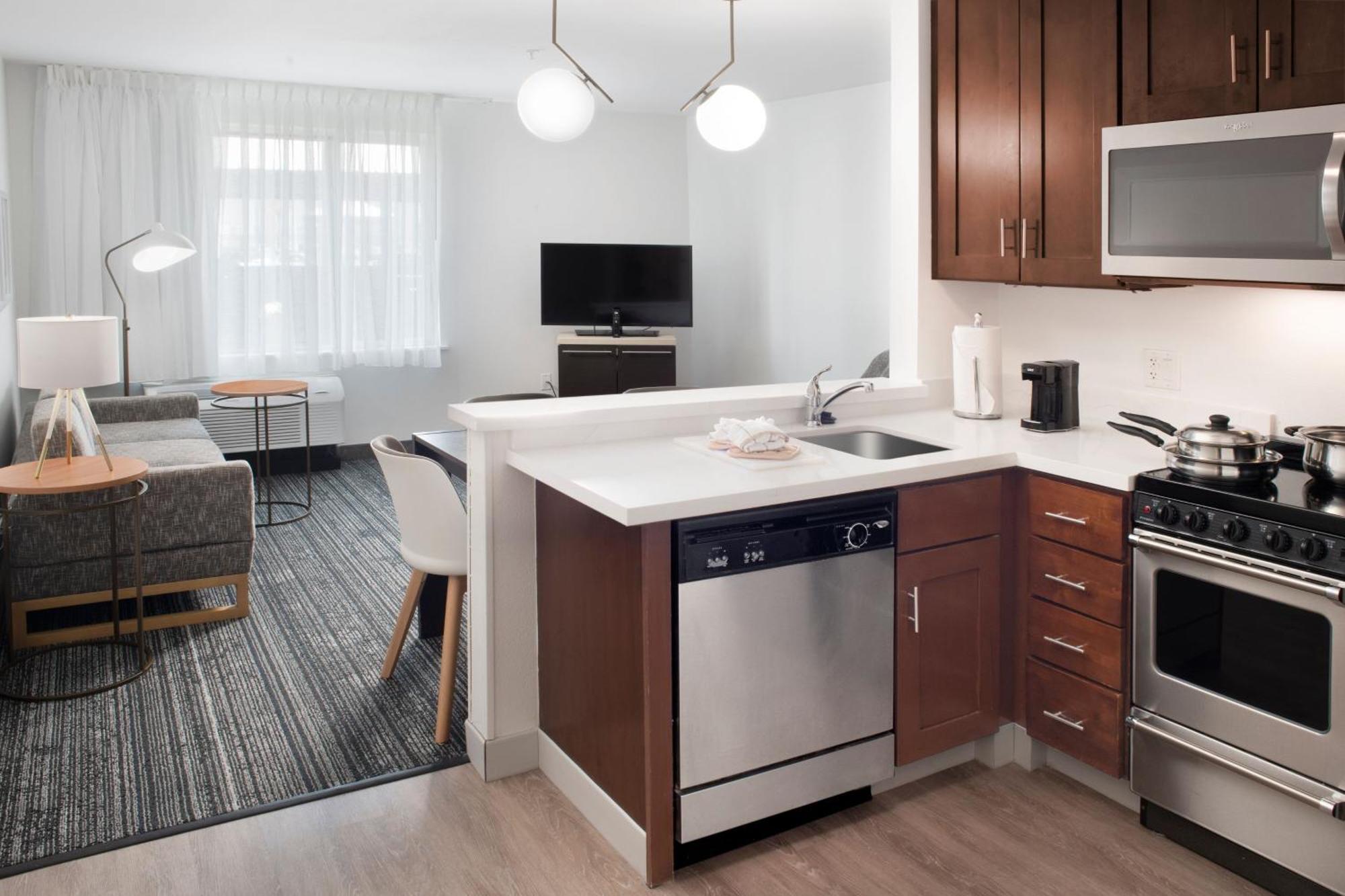 Towneplace Suites By Marriott Galveston Island Bagian luar foto